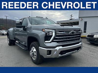 New 2025 Chevrolet Silverado 3500 LTZ Crew Cab 4WD, Pickup for sale #SF171392 - photo 1