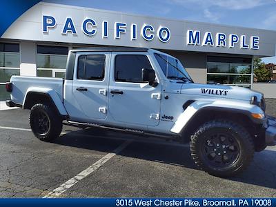 Used 2023 Jeep Gladiator Sport Crew Cab 4WD, Pickup for sale #F1F18384A - photo 1