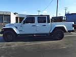 Used 2023 Jeep Gladiator Sport Crew Cab 4WD, Pickup for sale #F1F18384A - photo 5