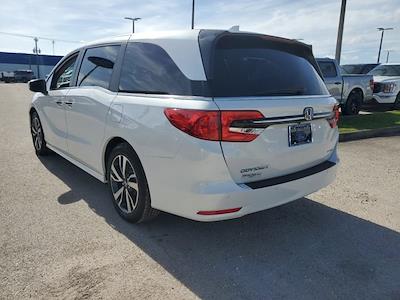 Used 2023 Honda Odyssey Touring FWD, Minivan for sale #B044473L - photo 2