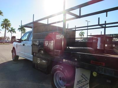 Used 2018 Ford F-350 XL Crew Cab 4x2, Contractor Truck for sale #EB43647 - photo 2
