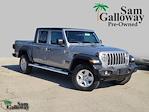 Used 2020 Jeep Gladiator Sport Crew Cab 4x4, Pickup for sale #L190082 - photo 4