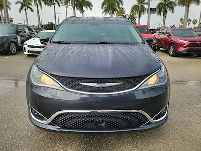 Used 2020 Chrysler Pacifica Touring L Plus FWD, Minivan for sale #R127196L - photo 2