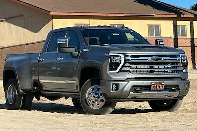 New 2025 Chevrolet Silverado 3500 High Country Crew Cab 4WD, Pickup for sale #250284 - photo 1