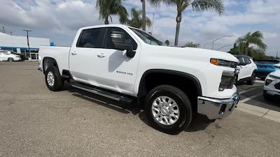 2025 Chevrolet Silverado 2500 Crew Cab 2WD, Pickup for sale #250124 - photo 2