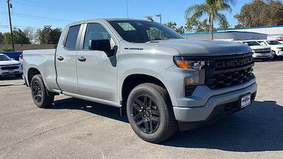 New 2025 Chevrolet Silverado 1500 Custom Double Cab RWD, Pickup for sale #42020 - photo 1