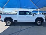 Used 2024 GMC Sierra 2500 Denali Ultimate Crew Cab 4WD, Pickup for sale #389202A - photo 8