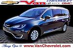 Used 2017 Chrysler Pacifica Touring L FWD, Minivan for sale #HR832020 - photo 1