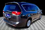 Used 2017 Chrysler Pacifica Touring L FWD, Minivan for sale #HR832020 - photo 5