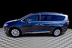 Used 2017 Chrysler Pacifica Touring L FWD, Minivan for sale #HR832020 - photo 3