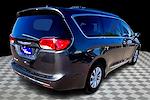 Used 2017 Chrysler Pacifica Touring L FWD, Minivan for sale #HR832020 - photo 5