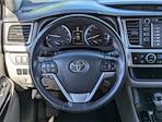 Used 2016 Toyota Highlander XLE 4x2, SUV for sale #RG421903A - photo 15