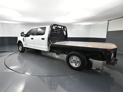 Used 2018 Ford F-250 XL Crew Cab 4x4, Flatbed Truck for sale #CA01060 - photo 2