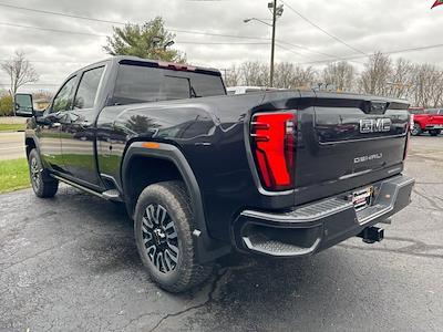 2024 GMC Sierra 2500 Crew Cab 4x4, Pickup for sale #NM3606 - photo 2