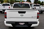 Used 2022 Nissan Frontier SV Crew Cab 4x4, Pickup for sale #NM3689A - photo 8