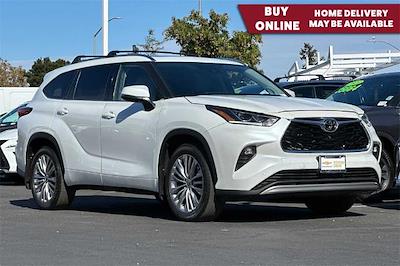 2022 Toyota Highlander AWD, SUV for sale #C3813 - photo 1