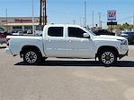 Used 2022 Nissan Frontier SV Crew Cab 4x4, Pickup for sale #24G552A - photo 12