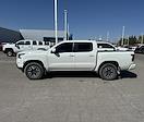 Used 2022 Nissan Frontier SV Crew Cab 4x4, Pickup for sale #24G552A - photo 4