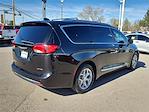 Used 2017 Chrysler Pacifica Limited FWD, Minivan for sale #P23312A - photo 9