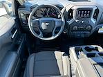 New 2025 Chevrolet Silverado 1500 Custom Crew Cab 4x4, Pickup for sale #SG136573 - photo 15