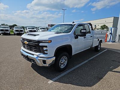 2024 Chevrolet Silverado 2500 Double Cab 4WD, Cab Chassis for sale #76931 - photo 2