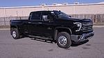 2025 Chevrolet Silverado 3500 Crew Cab 4WD, Pickup for sale #250536 - photo 38