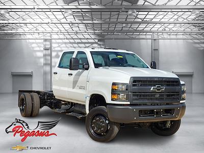 2023 Chevrolet Silverado 5500 Crew Cab DRW 4x4, Cab Chassis for sale #C230314 - photo 1