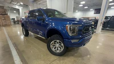 2022 Ford F-150 Super Crew 4x4 FTX Premium Lifted Truck #1FTFW1E52NFC07478 - photo 2