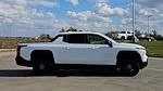 2024 Chevrolet Silverado EV Crew Cab 4WD, Pickup for sale #RU202914 - photo 44