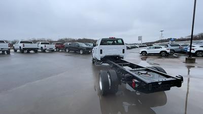 2023 Chevrolet Silverado 4500 Crew Cab DRW 4WD, Cab Chassis for sale #307761 - photo 2