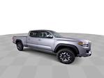 Used 2017 Toyota Tacoma TRD Off-Road Double Cab 4WD, Pickup for sale #2461931 - photo 4