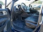 Used 2023 Chrysler Pacifica Hybrid Limited FWD, Minivan for sale #Q12304 - photo 4