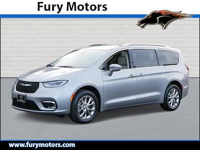 Used 2021 Chrysler Pacifica Touring L AWD, Minivan for sale #Z14021 - photo 1