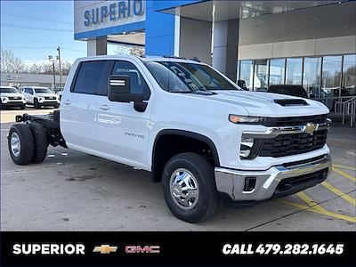 2025 Chevrolet Silverado 3500 Crew Cab 4WD, Cab Chassis for sale #V178225 - photo 1