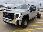 2025 GMC Sierra 3500 Crew Cab 4WD, Cab Chassis for sale #V189638 - photo 7