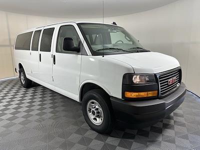 2024 GMC Savana 3500 SRW RWD, Passenger Van for sale #624756 - photo 1