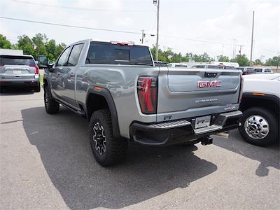 2024 GMC Sierra 2500 Crew Cab 4WD, Pickup for sale #T41524 - photo 2