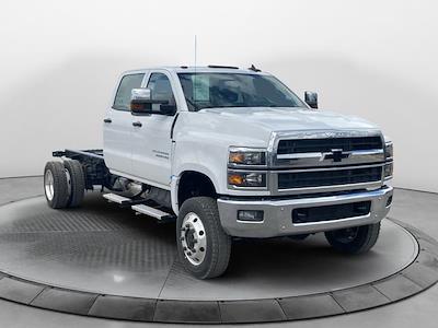 2024 Chevrolet Silverado 5500 Crew Cab DRW 4WD, Cab Chassis for sale #1218253 - photo 1