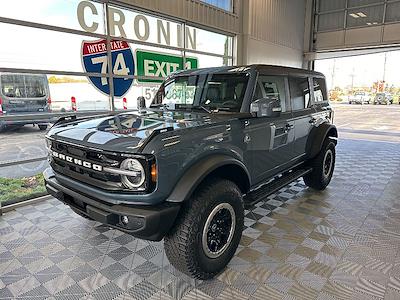 New 2024 Ford Bronco Outer Banks 4WD, SUV for sale #F22441 - photo 1