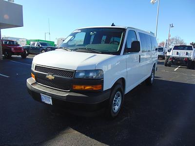 2018 Chevrolet Express 2500 SRW RWD, Passenger Van for sale #CT40907 - photo 1