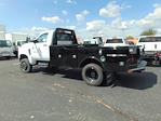 Used 2024 Chevrolet Silverado 5500 Work Truck Regular Cab 4x4, 11' 4" Knapheide PGTD Gooseneck Flatbed Truck for sale #RH689434 - photo 2