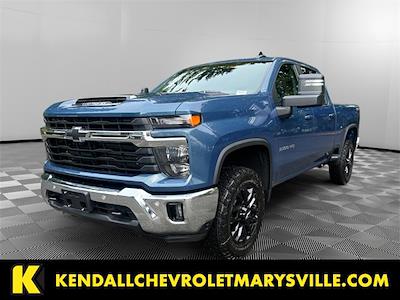 2025 Chevrolet Silverado 3500 Crew Cab 4x4, Pickup for sale #V12494 - photo 1