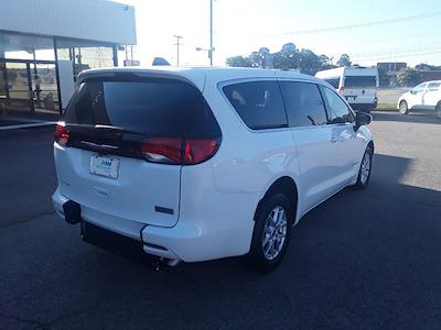 Used 2023 Chrysler Voyager LX FWD, Minivan for sale #PR617226 - photo 2