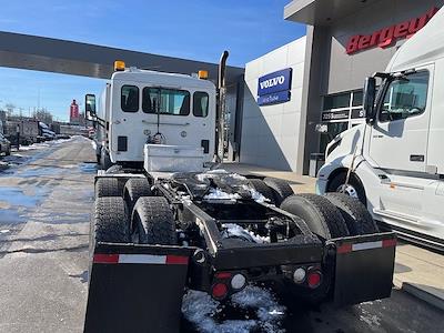 Used 2017 Peterbilt 579 6x4, Semi Truck for sale #HU2276 - photo 2