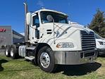 Used 2018 Mack CXU613 6x4, Semi Truck for sale #HU2388 - photo 4