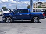 Used 2017 Nissan Titan SL Crew Cab 4x4, Pickup for sale #HN538647P - photo 19