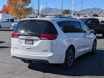 2018 Chrysler Pacifica FWD, Minivan for sale #JR157344P - photo 2