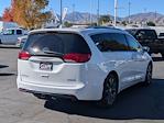 2018 Chrysler Pacifica FWD, Minivan for sale #JR157344P - photo 2