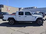 2020 Jeep Gladiator Crew Cab 4WD, Pickup for sale #LL125067S - photo 3