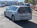 Used 2021 Chrysler Pacifica Hybrid Touring L FWD, Minivan for sale #MR581133W - photo 5